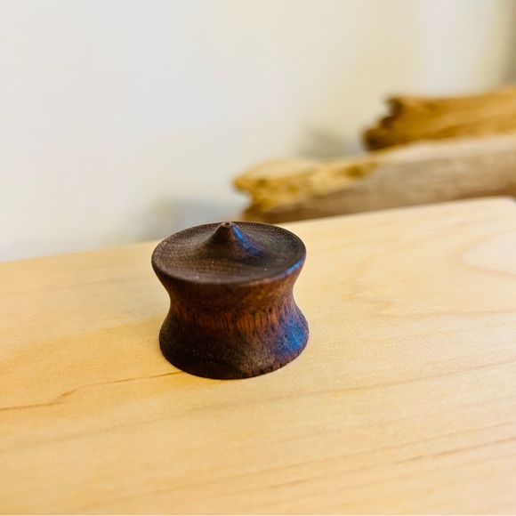 Gorgeous Solid handcrafted wood divided box  EUC lined inside - Picture 4 of 17